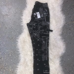 Super cute nylon pants with drawstrings